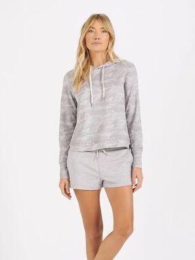 Vuori Halo Essential Hoodie Pale Heather Camo Gray Pullover